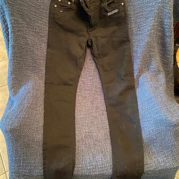 Jeans - Picture 1 of 4